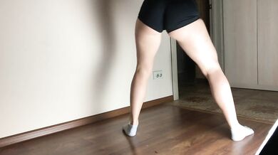 MY TWERKING AFTER JOB