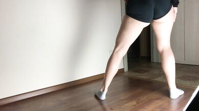 MY TWERKING AFTER JOB