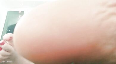 What do you think about feet and Jerk Off Instruction game in the same time? Arya Grander