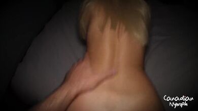 Horny girlfriend gets huge cumshot on her big round ass