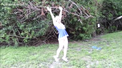 Fucking the cheerleader while her parents are out of town!