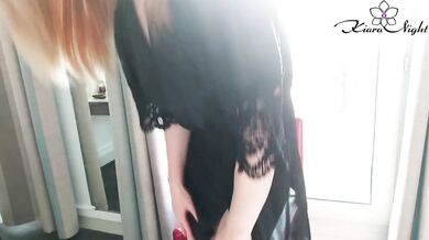 Girl Demonstrate Sexy Body and Masturbate Pussy in front of Window