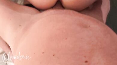 Hot yoga girl fucked - First amateur video (FULL SCENE) LenaLouix