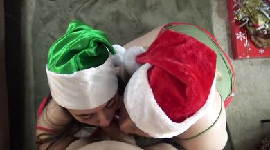 Xmas Blowjob Sandwich