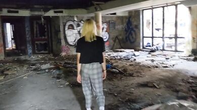 Risky public fucking! Exploring an abandoned water park