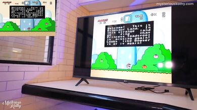 Step Sis Got Fucked While Playing Super Mario World: (Porn)Gameplay
