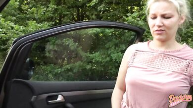 My first assfuck in the car