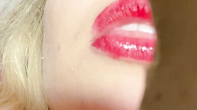 VORE - I swallow my candy while imagining it's YOU - gentle giantess - ASMR / 5 min!/