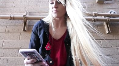 Get to Know Erin Evelyn Smoke Sesh