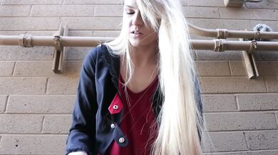Get to Know Erin Evelyn Smoke Sesh