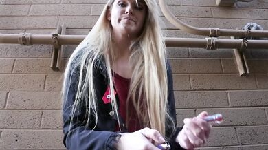 Get to Know Erin Evelyn Smoke Sesh