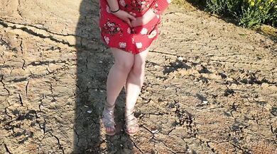 Alice - Custom Vid Request, squatting to pee outside 3 times ;)