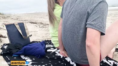 Quickie on public beach, people walking near - Real Amateur