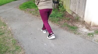 Public Wetting - And spending a whole day in pissy leggings ;)