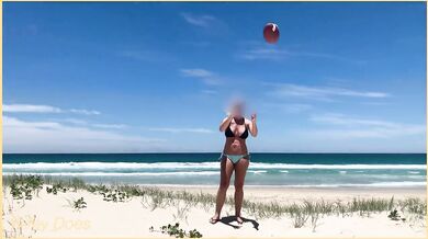 Wife Shows Tits On Public Beach | Best Tits On Beach