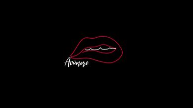 I finger my hot and wet pussy that make me cum talking dirty