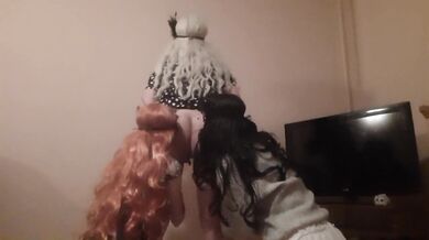 My girls kiss my juicy ass - IkaSmokS