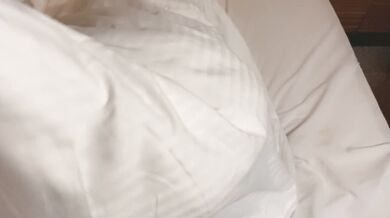 Unexpected great sex in a hotel! Amateur couple Mia Bandini