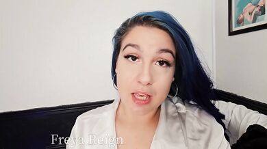 Dominant Girlfriend Uses Shrinking Powder To Make You Her Tiny Edible Slave