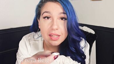 Dominant Girlfriend Uses Shrinking Powder To Make You Her Tiny Edible Slave