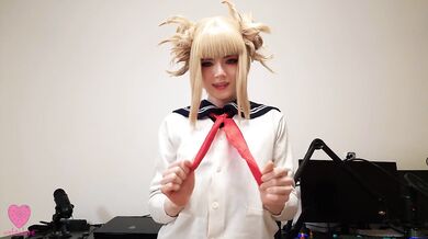 Hungry Himiko Toga from the League of Villains loves to get fucked and cum all over her pretty face