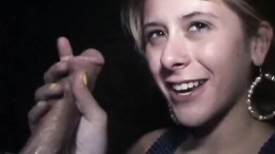 Teen college whore fucked outdoors doggystyle