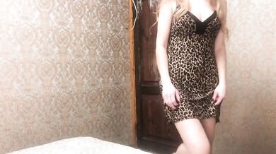 Insolent Step Mom Caught Step Son Jerking Off and Fucked him - Russian Amateur with Dialogue