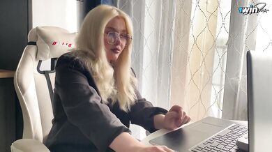 A misunderstanding with my tutor was resolved with a hot fuck.