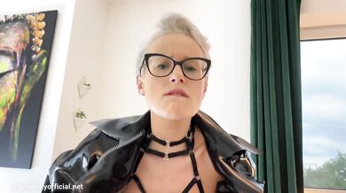 Angel Wicky POV oil and latex fucking