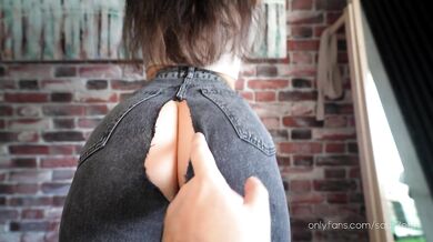 Sly stepfather always knows how to help his naive stepdaughter