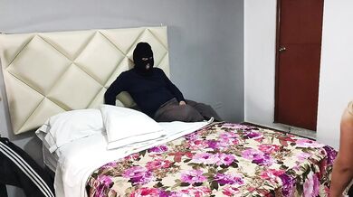 Snowballing and cum swallowing ends in a tasty white kiss