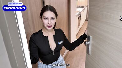 My New Roommate With Big Ass Seduced Me To Fuck Her! Sex With Stranger On The Weekend and Cum On Ass