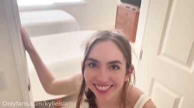 APRIL FOOLS: Dick Slipped into Stepsis During Prank (Accidental Sex)