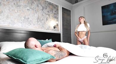 Stepsister caught stepbrother jerking off and fucked him 4K