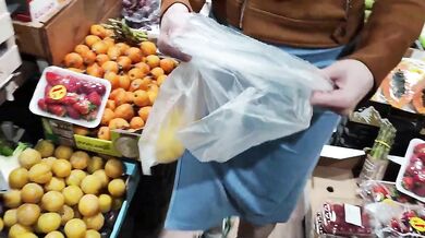 Day 60/365: Nymphomaniac Wife Does Double Penetration with Vegetables and Squirts!