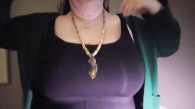 Lady Harland's new smokey quartz necklace