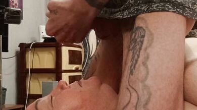 I'm jerking off my dick to feed my neighbor with cum
