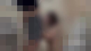 [Personal shooting] Uncontrollable squirting creampie in the toilet