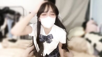 TikTok influencer hooks up with a fan and has sex at home.