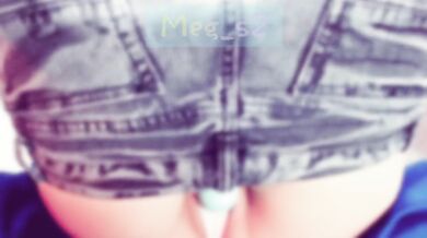 mini-shorts