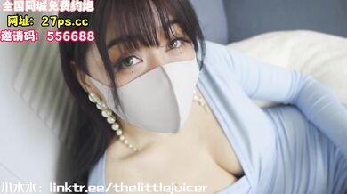 My new workmate are so open, first time come to my home and start sucking my dick right away