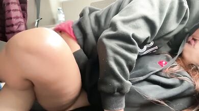 Pinay Tongue Kissing and Intimate Missionary Fuck