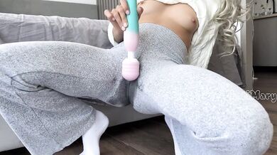 she lost challenge try not to cum multiple squirt orgasm