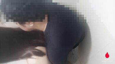 Pinay Bathroom - Pinay, Kinantot sa Banyo at Pinutukan sa Muka