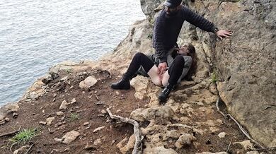 OCEANFRONT (CLIFFSIDE) SEX ON THE EDGE OF CALIFORNIA