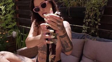 POV: I LET YOU WATCH ME MASTURBATE AT THE PUBLIC POOL ( outdoor beautiful agony )
