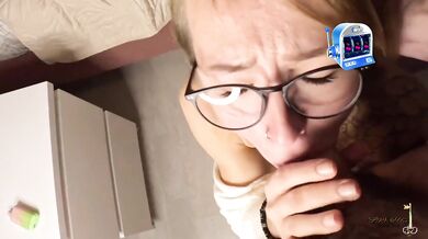Dude With A Huge Dick Fucks A Cool Chick In Glasses And Shoots On Her Face In Close-Up