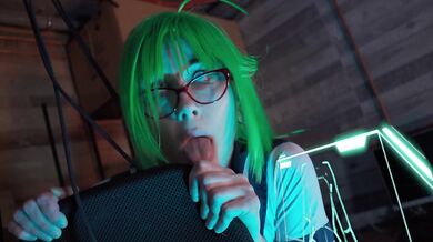 Emily Nutaku Project QT Cosplay - Nerdy girl was caught watching porn and fucked