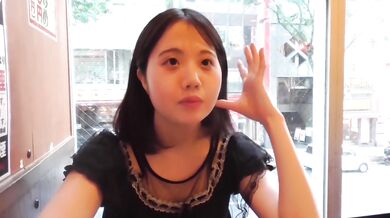 【個人撮影】な女の子が初めてのハメ撮りで男二人から中出しをされてしまいます