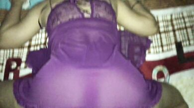 33 YEAR THAI MOM RIDES A DICK _13